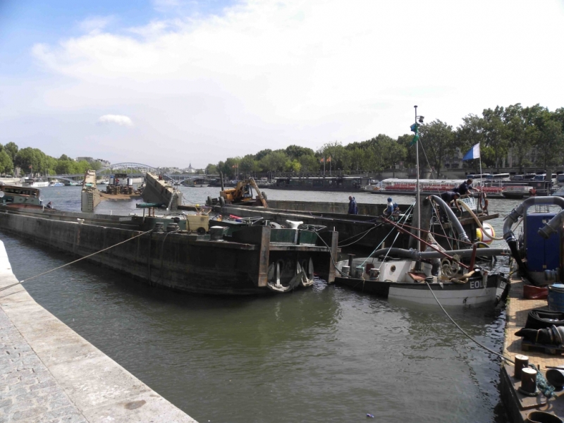 Renflouage d'"Éole" par TFD (Photo PJL)