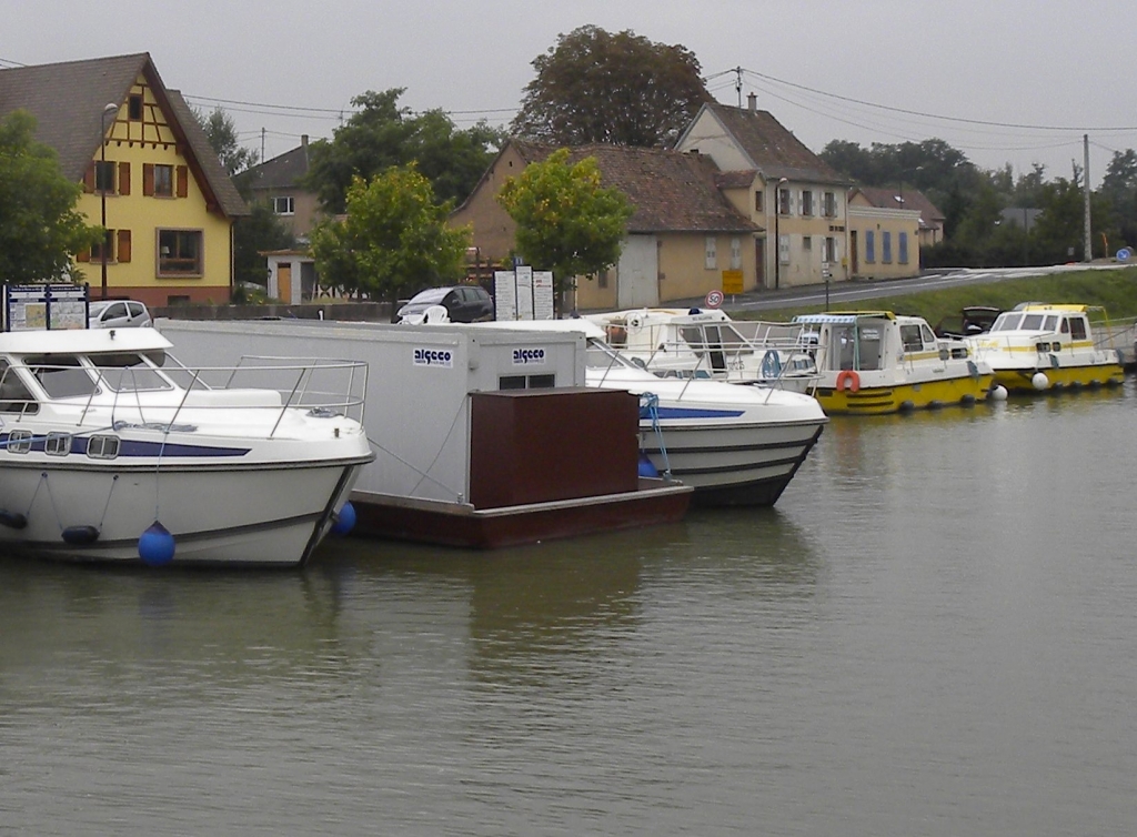 La base des Canalous avant l'incendie (Photo PJL)