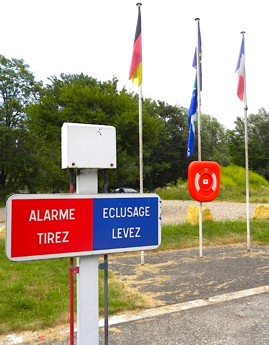 L'écluse frontière de Grosbliederstroff sur la Sarre (Photo PJL)