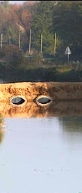 Le canal de Givry busé ! (Photo J.Romain)