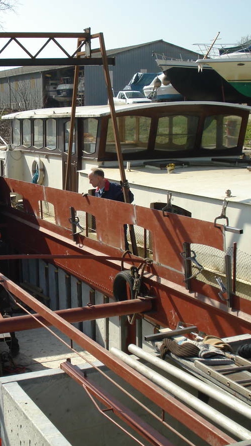 Rehausse d'hiloire (Photo "Péniche Espérance")