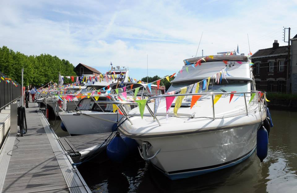 Bateaux pavoisés au port Val'Escaut (Photo Agglo Valenciennes)