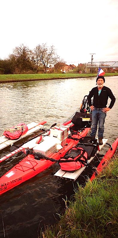 Un américain et son kayak original (Photo Elo-Yan)