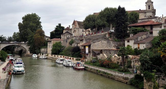 Le tourisme fluvial est l'un des principaux atouts de l'Albret. Mais les professionnels de la navigation se disent inquiets du niveau de la Baïse et de l'image de rivière irrégulière qu'elle renvoie. (Photo archives DDM, Morad Cherchari)