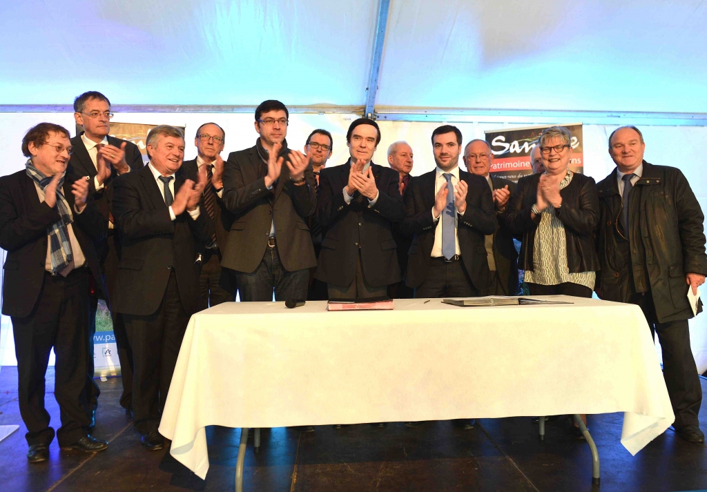 Signature du protocole de gestion partagée de l'axe Sambre (Photo S.Belloumi)