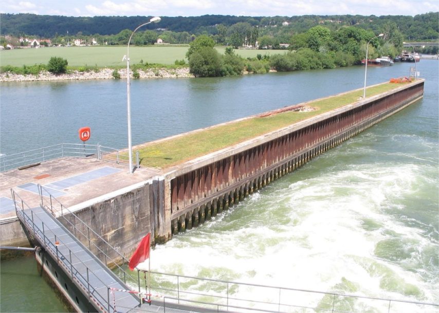 La Seine a chuté de façon vertigineuse ce dimanche midi (Photo Wikipedia)