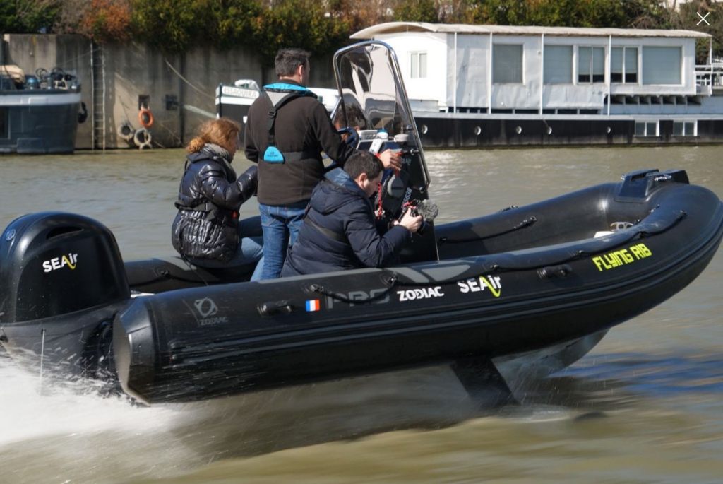 Ce bateau volant s’élève 30 cm au-dessus de la surface de l’eau. (Photo LP/Guillaume Otzenberger)