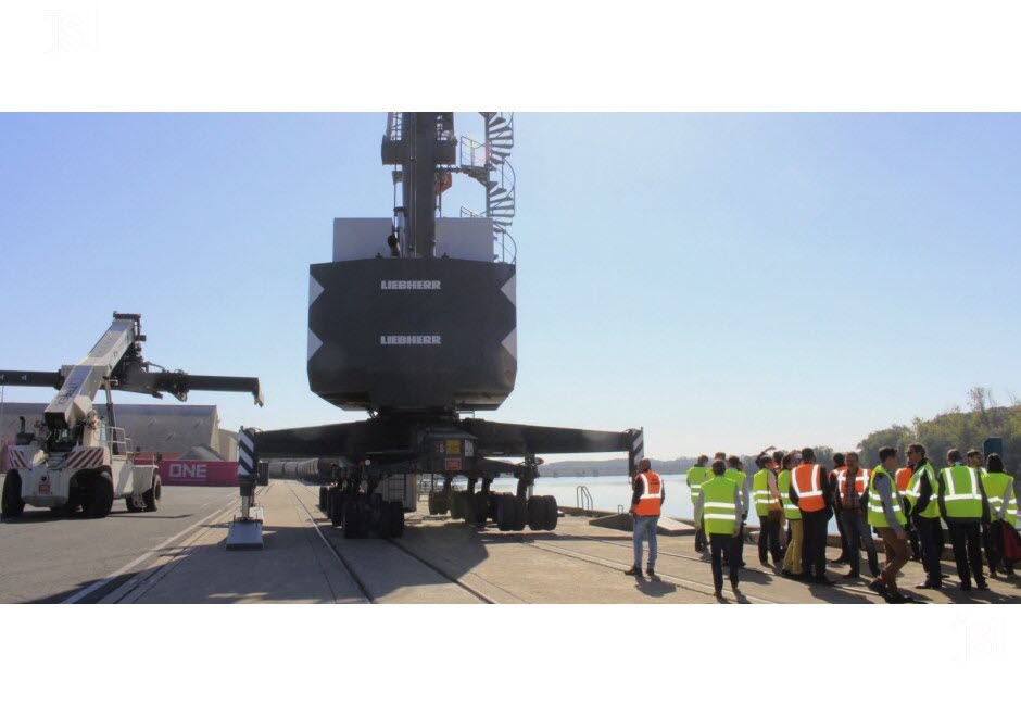 Les rencontres professionnelles du transport multimodal ont réuni plus de 150 personnes au port de Mâcon. (Photo Fernand RIBEIRO)