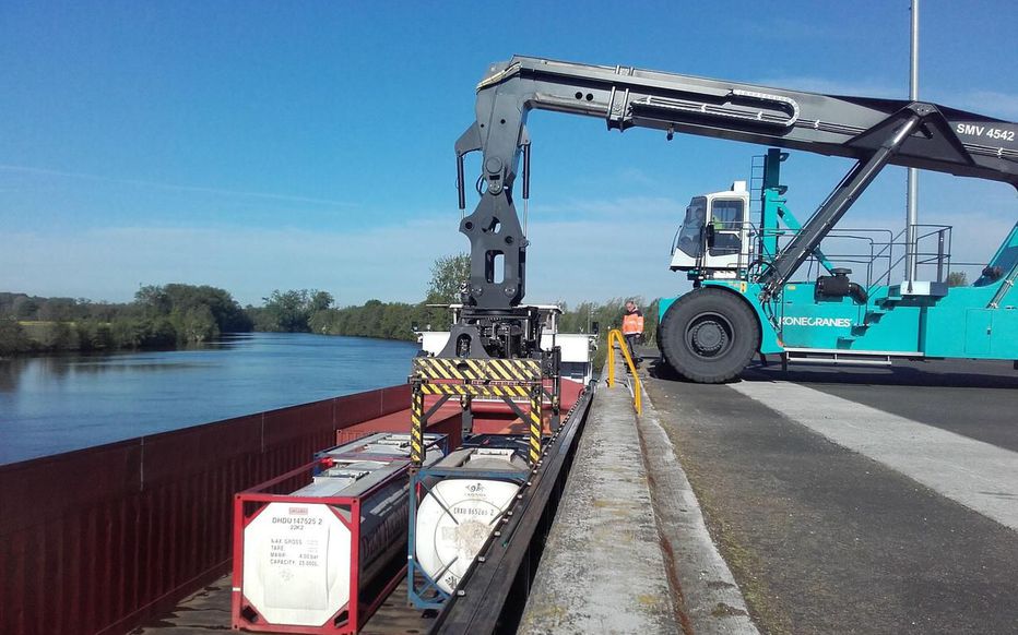 Longueil-Sainte-Marie. D’ici deux ans, ce sont 4 bateaux par semaine qui pourraient faire escale au port conteneur. (Photo DR)