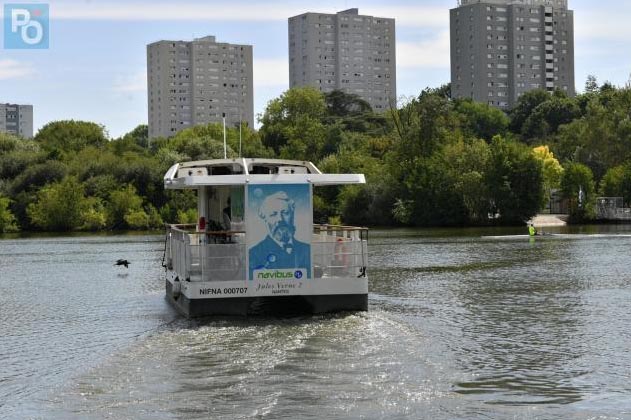 La traversée dure 2 minutes, pour le prix d’un ticket de bus. (Photo PO-Nathalie Bourreau)